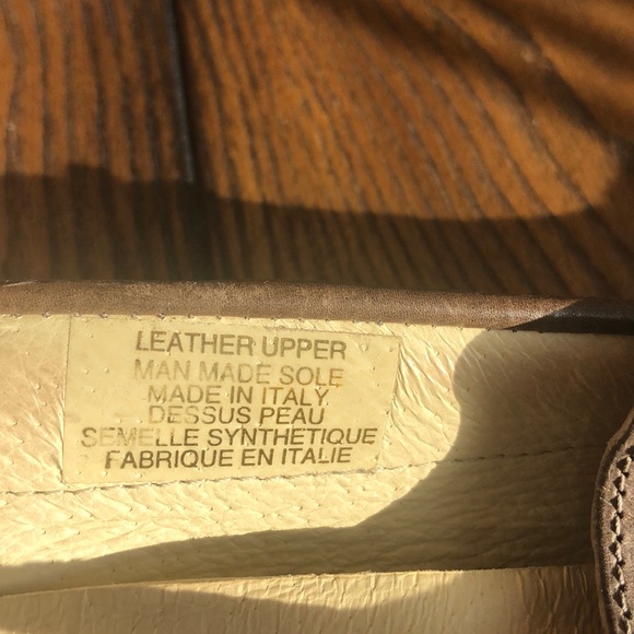 Mocassins - Picture 2 of 2